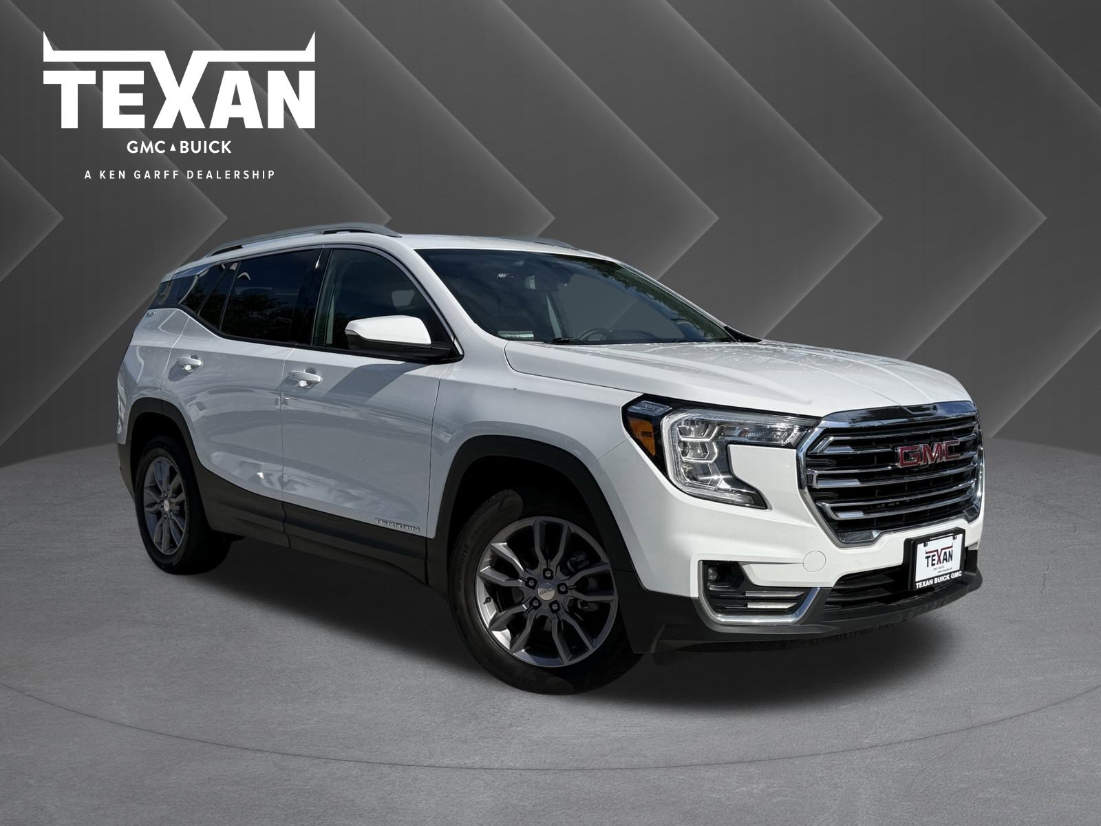 2024 GMC Terrain SLT's photo