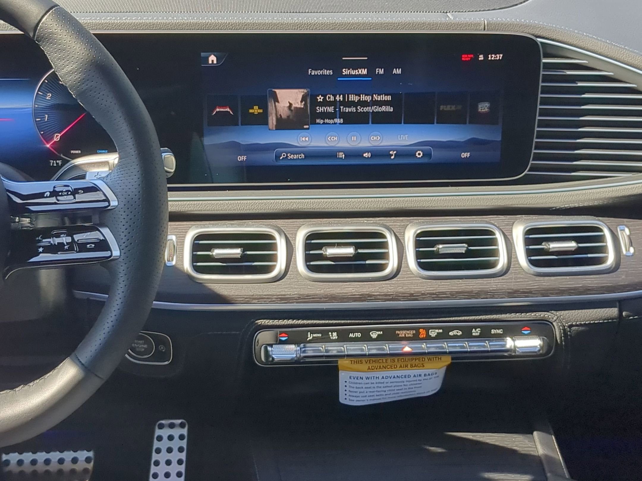 2026 Mercedes Benz GLS 580 4MATIC photo 18