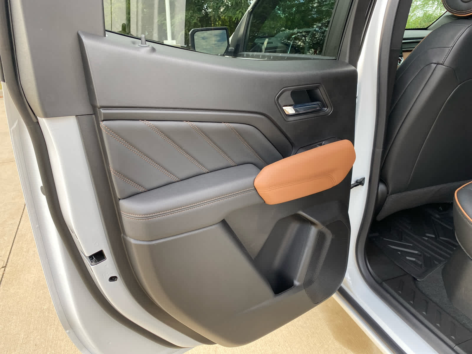 2026 Gmc Canyon AT4 photo 22