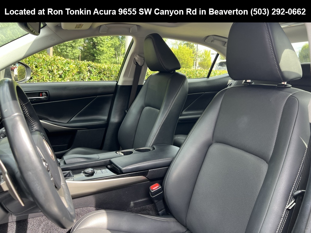 2014 Lexus IS 250 photo 13