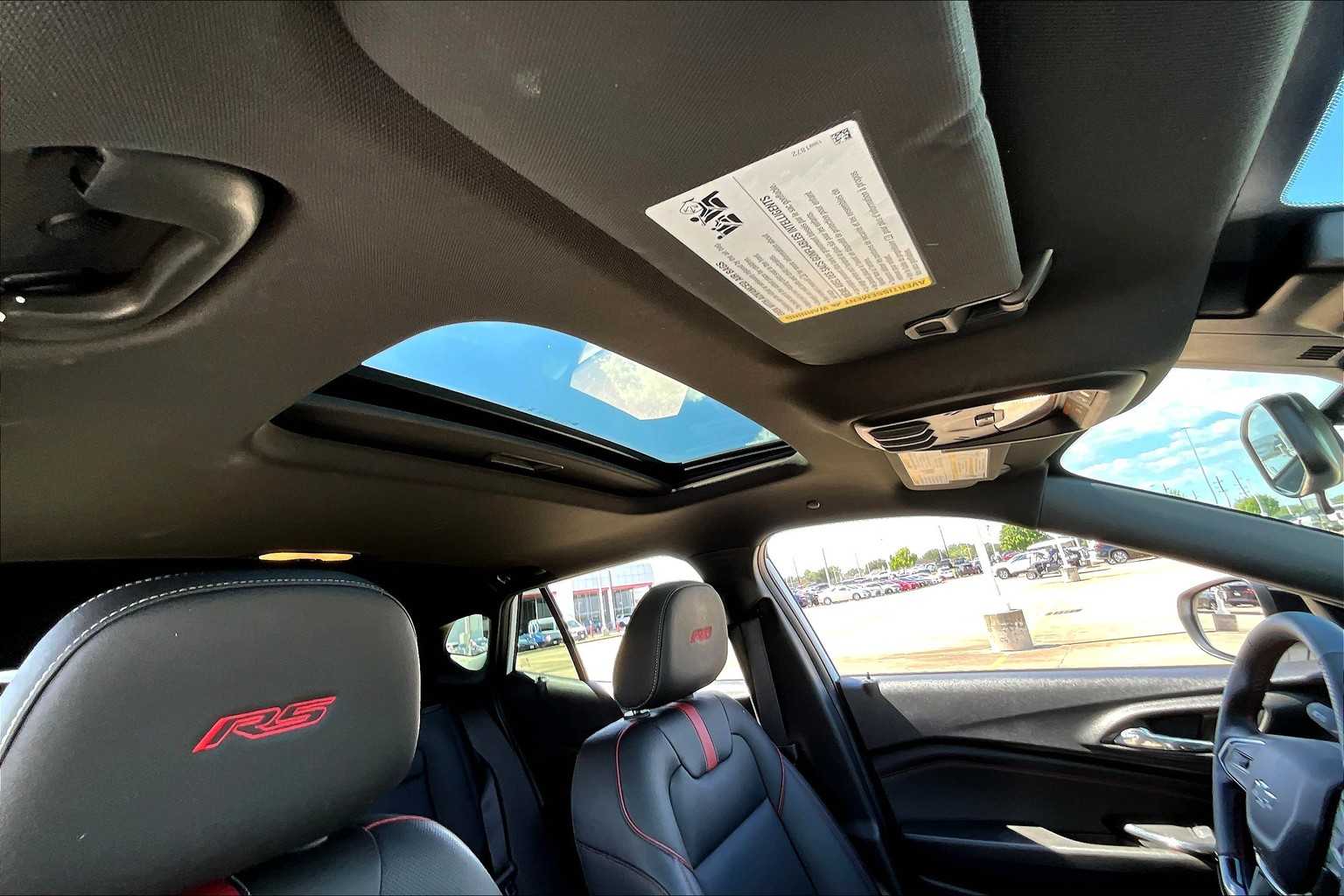 2025 Chevrolet Trax photo 13