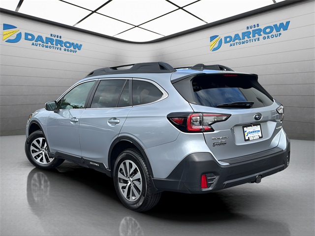 2022 Subaru Outback Premium photo 3
