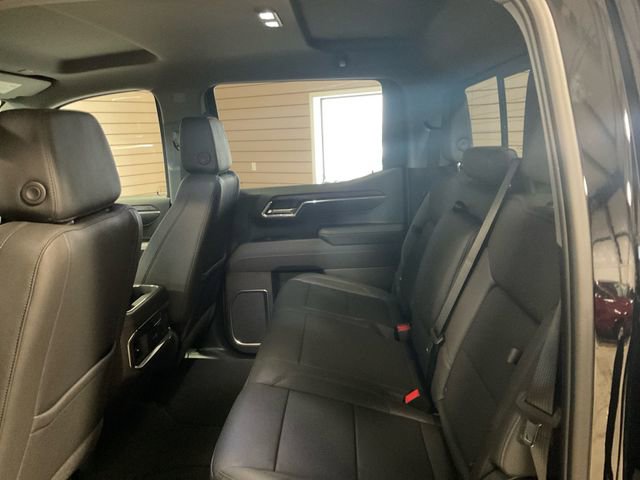 2025 Gmc Sierra 1500 SLT photo 9