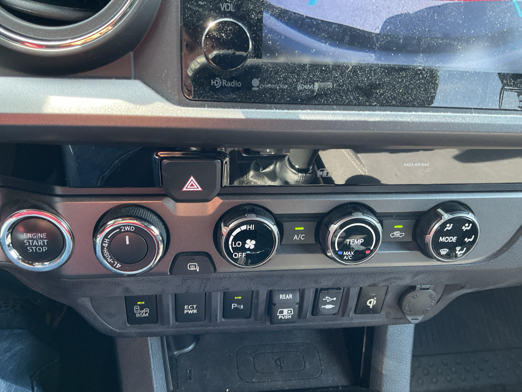 2018 Toyota Tacoma TRD Sport 4x4 Double Cab photo 21