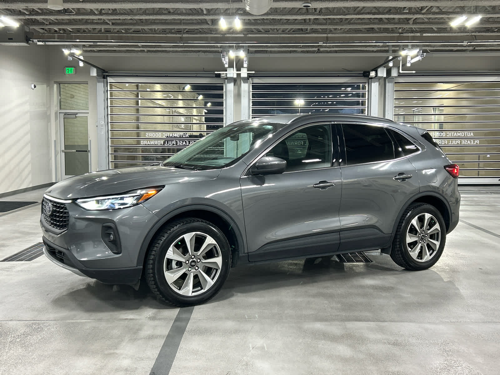 2025 Ford Escape Platinum