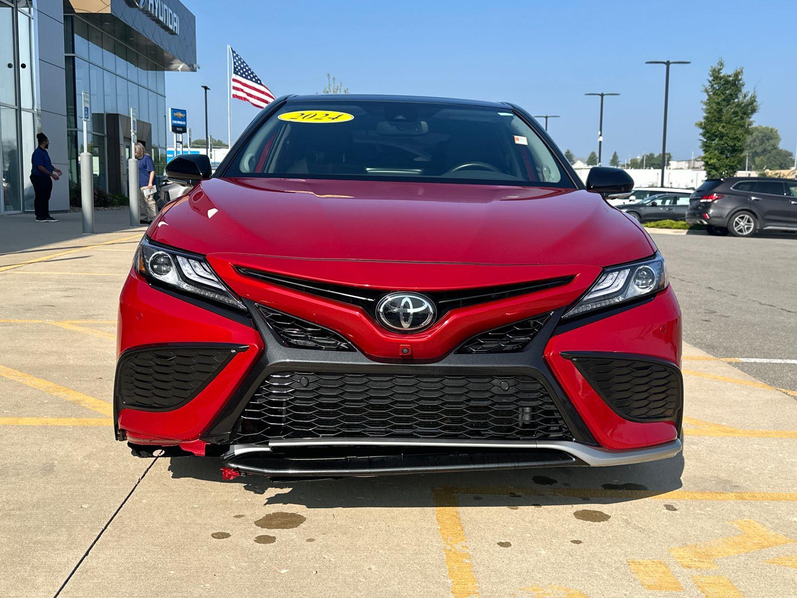 2024 Toyota Camry XSE V6 photo 6