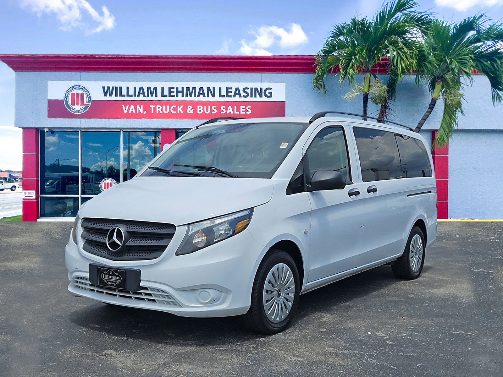 2018 Mercedes-Benz Metris Passenger Van