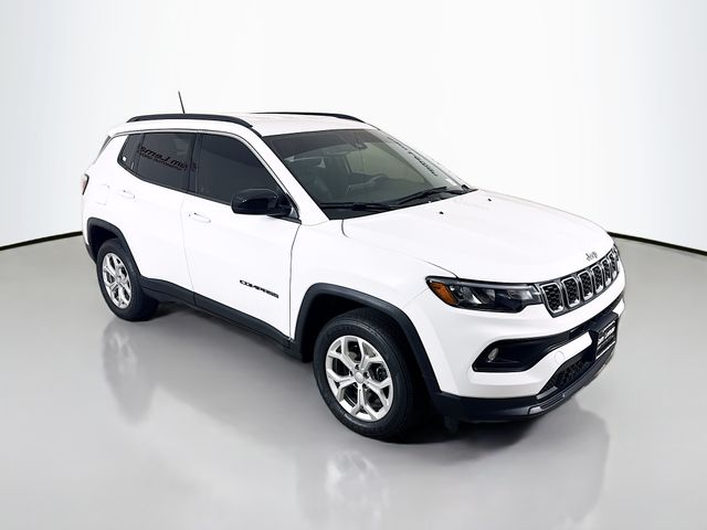 2024 Jeep Compass Latitude's photo