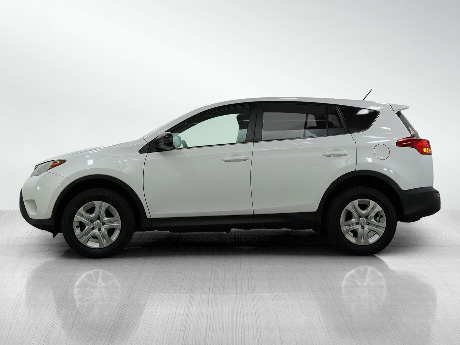 Used 2015 Toyota RAV4 LE with VIN 2T3BFREVXFW301797 for sale in Bloomington, Minnesota