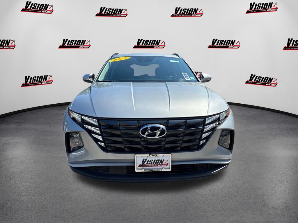 2023 Hyundai Tucson SEL Convenience photo 2