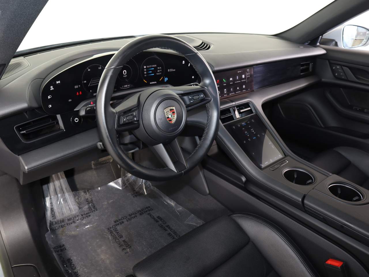 2023 Porsche Taycan photo 4