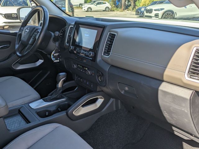 2023 Nissan Frontier SV photo 25