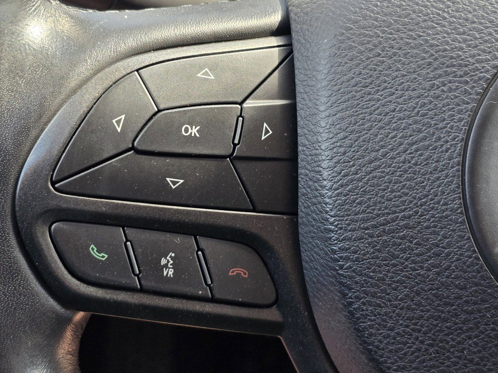 2021 Jeep Cherokee Trailhawk photo 5