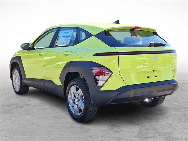 2026 Hyundai Kona SE photo 2