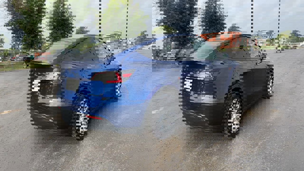 2020 Tesla Model Y Long Range photo 8