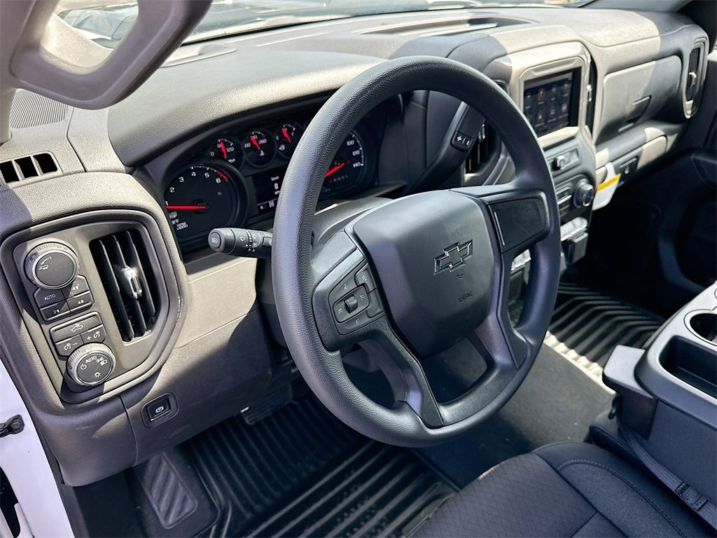 2025 Chevrolet Silverado 1500 Custom Trail Boss photo 6