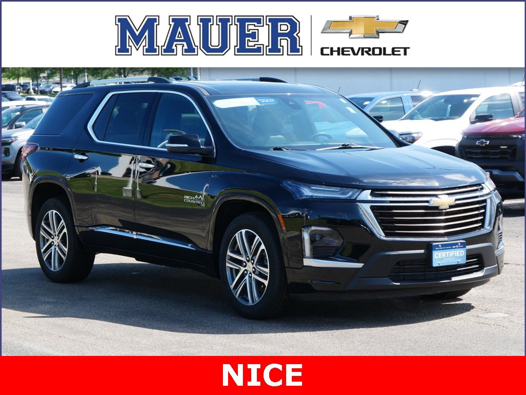 2023 Chevrolet Traverse High Country's photo