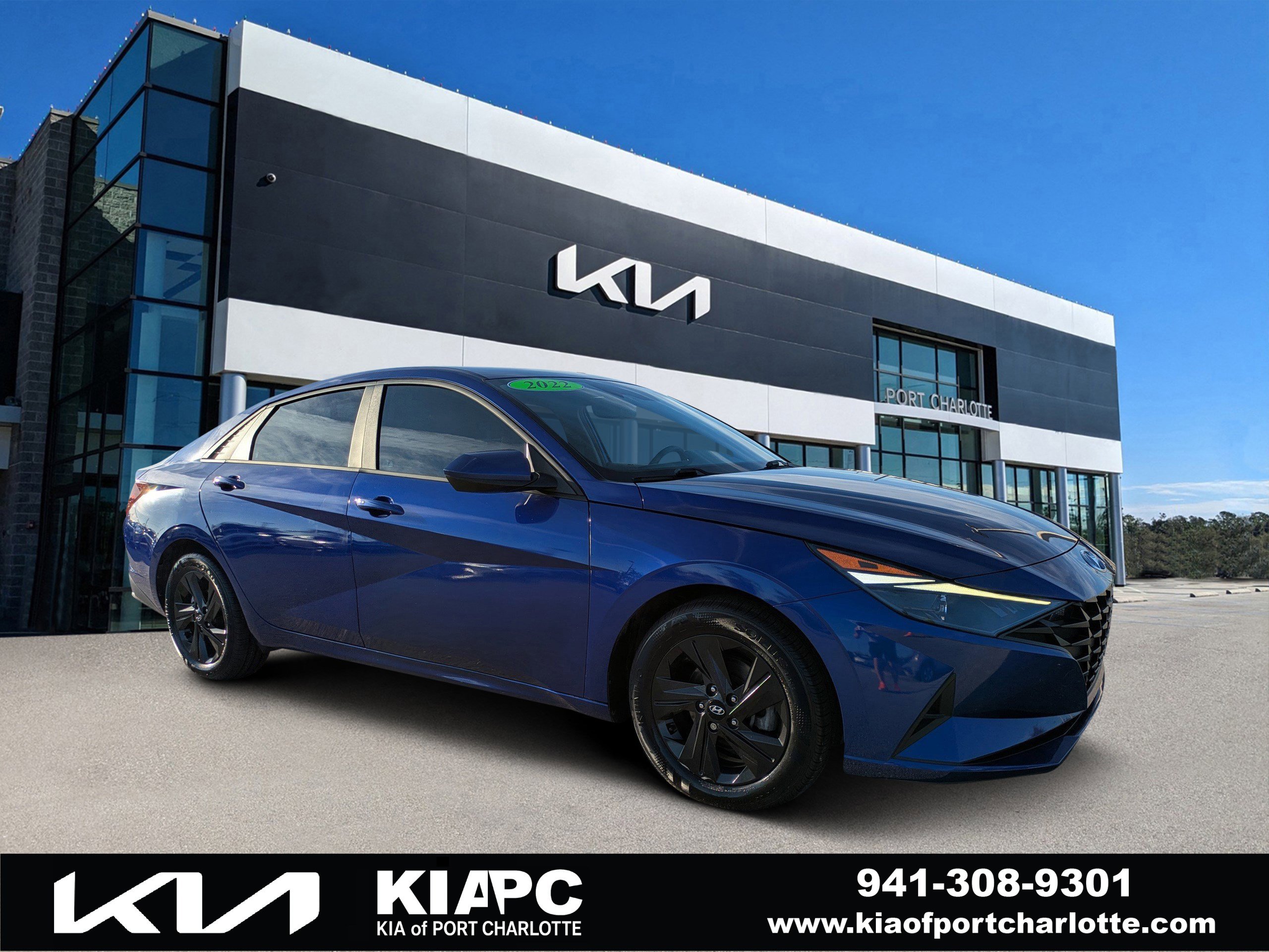 2022 Hyundai Elantra SEL's photo