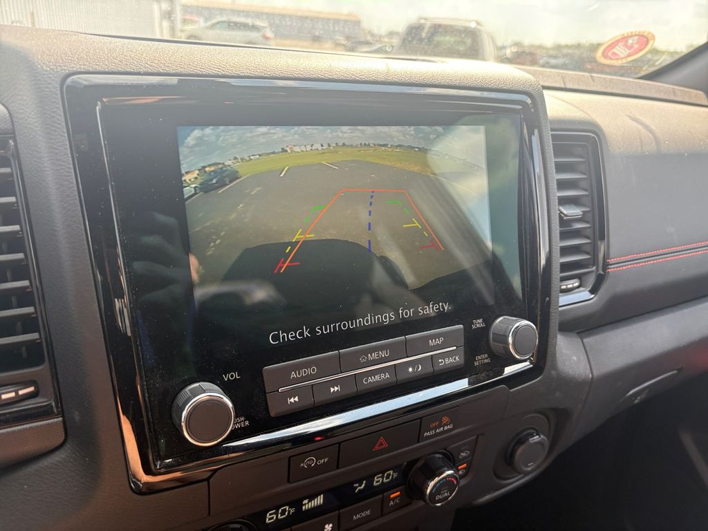 2023 Nissan Frontier PRO-4X photo 18