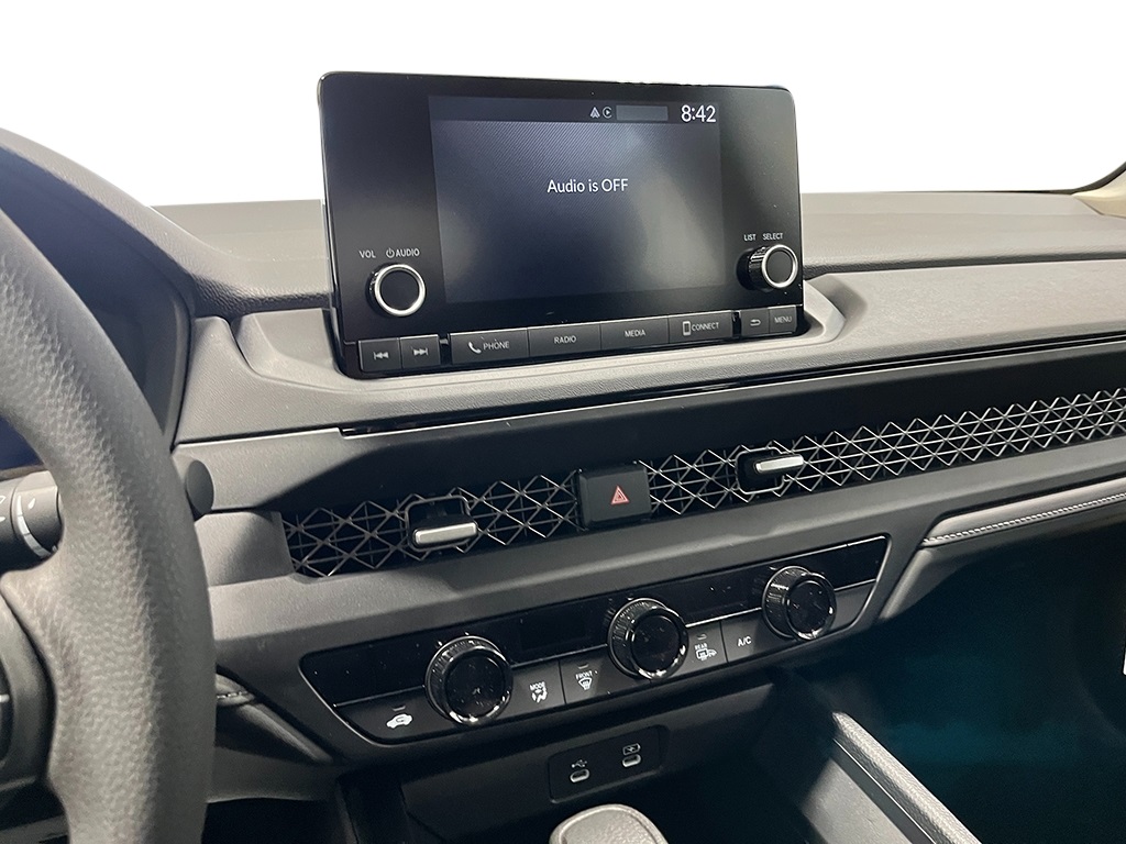 2025 Honda Accord SE photo 18