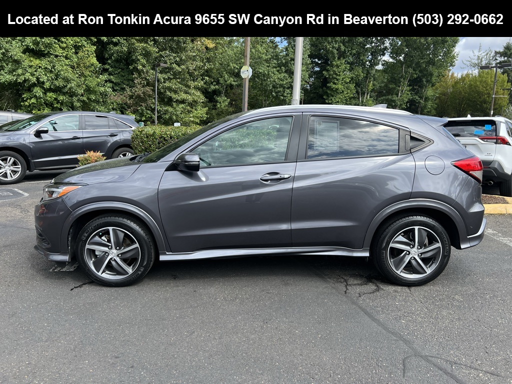 2019 Honda HR-V Touring photo 2