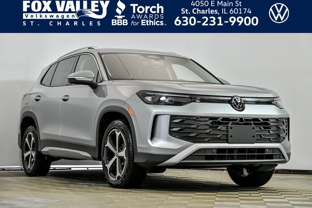 2026 Volkswagen Tiguan SE's photo