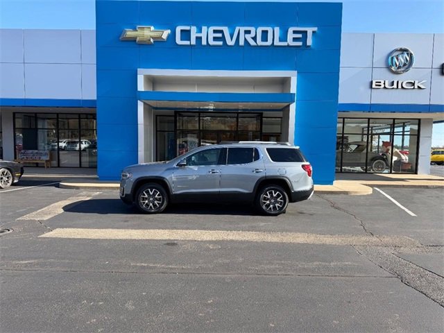 2023 GMC Acadia SLE's photo