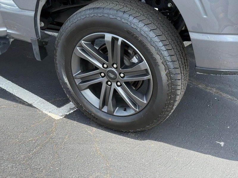 2022 Ford F-150 Lariat photo 7