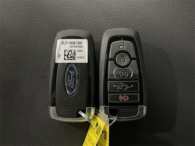 2025 Ford F-150 XLT photo 31