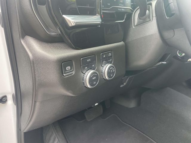 2025 Gmc Sierra 1500 SLT photo 26