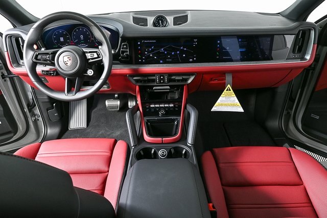 2026 Porsche Cayenne E-Hybrid Coupe S photo 17