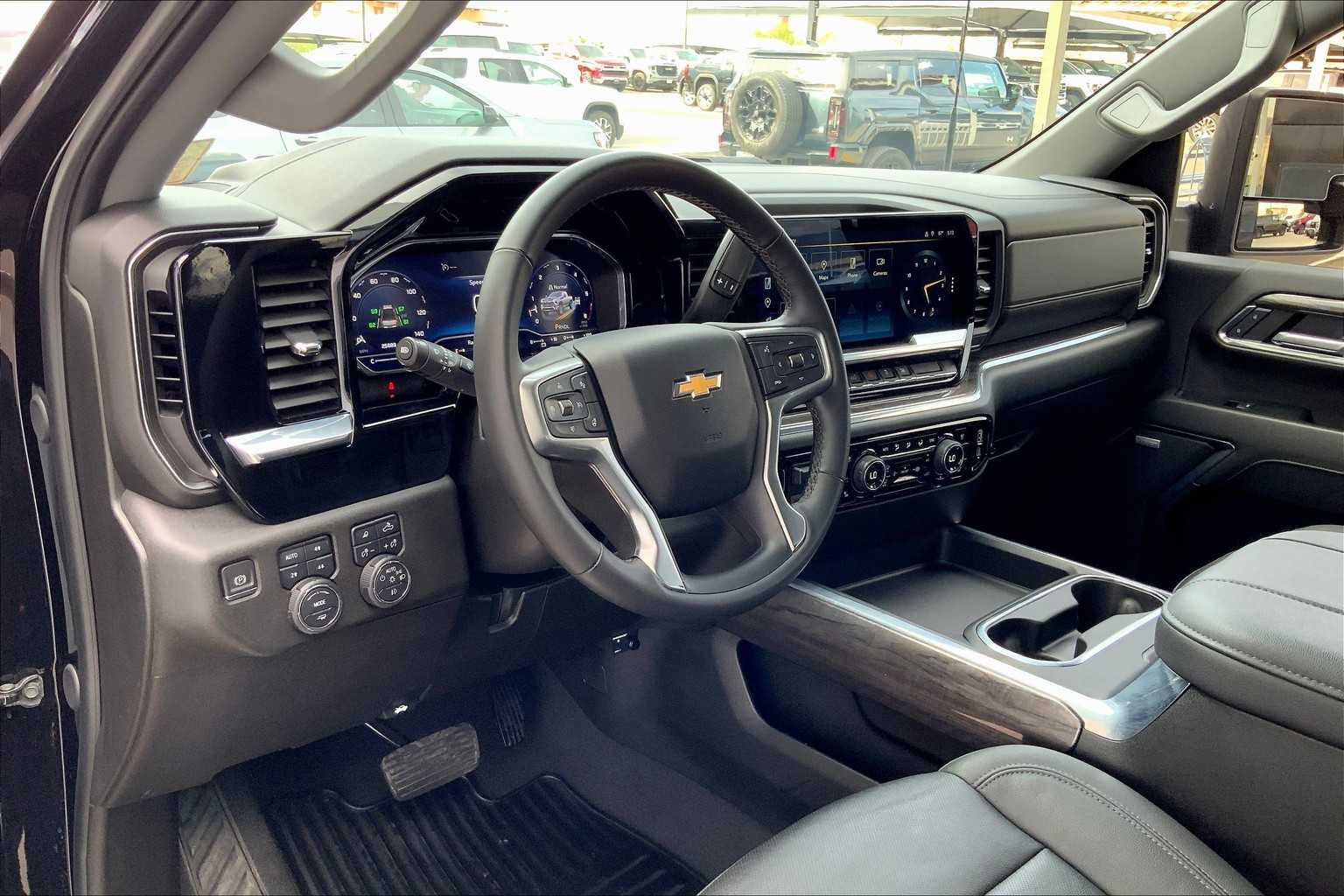 2024 Chevrolet Silverado 2500HD LTZ photo 16