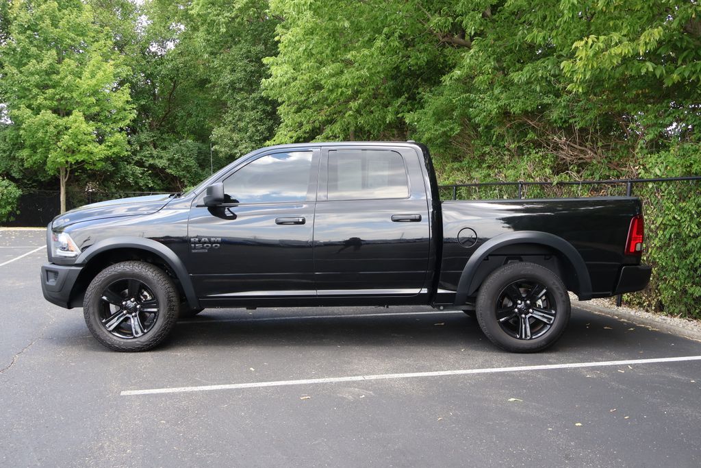 2024 Ram 1500 Classic Warlock photo 4