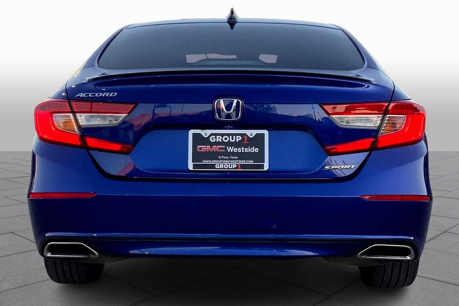 2022 Honda Accord Sport photo 4