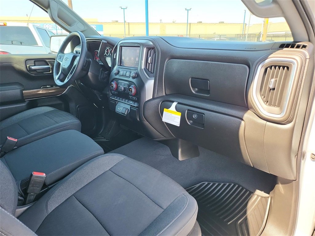 2022 Chevrolet Silverado 1500 RST photo 20