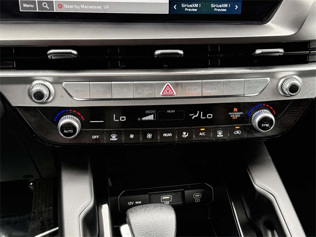 2024 Kia Telluride LX photo 18
