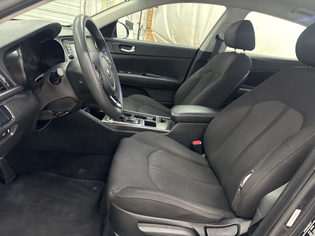 2017 Kia Optima 1.6T LX photo 14