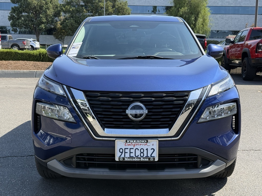 2023 Nissan Rogue SV photo 5