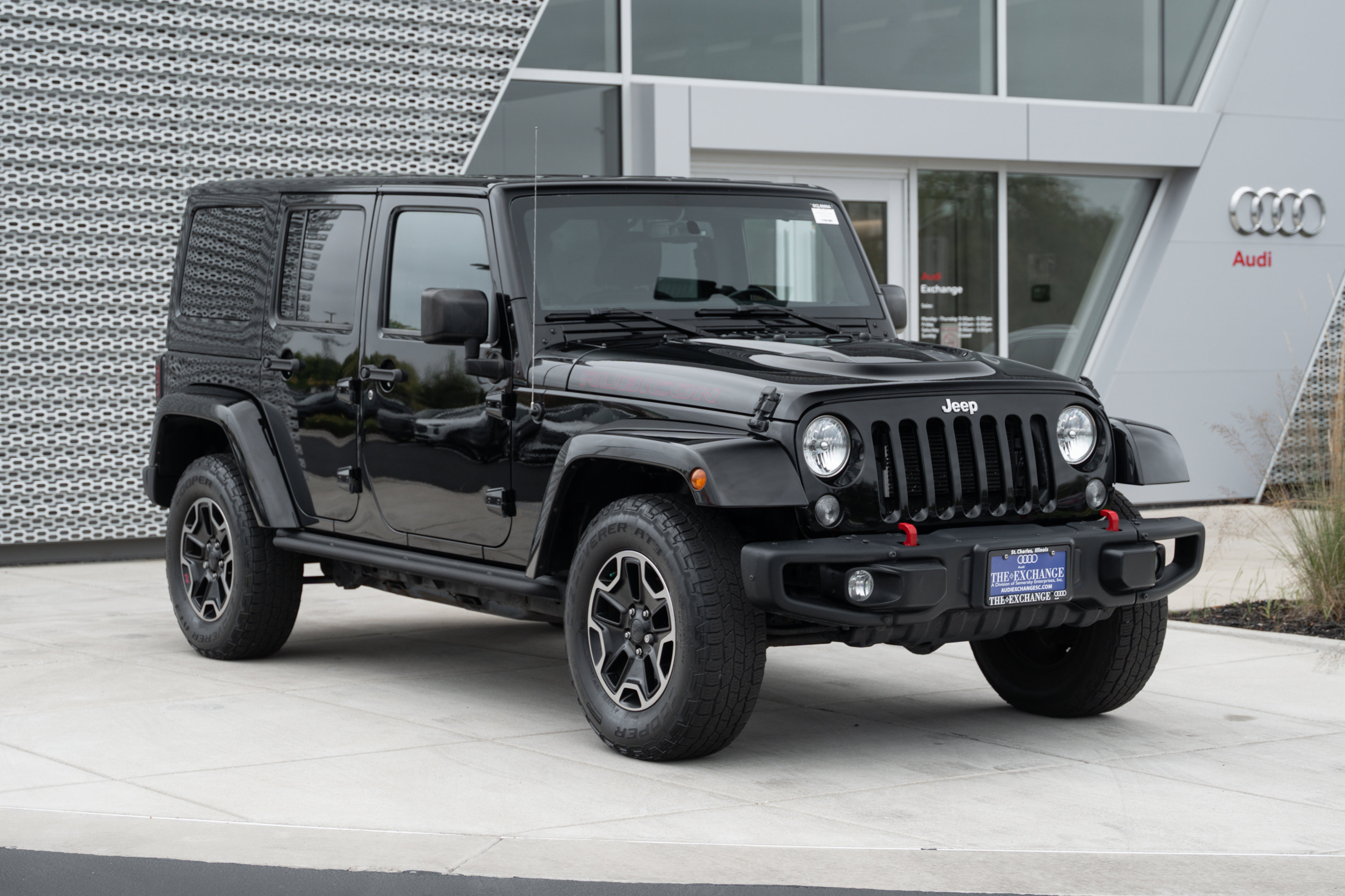 2016 Jeep Wrangler Unlimited Rubicon Hard Rock photo 2