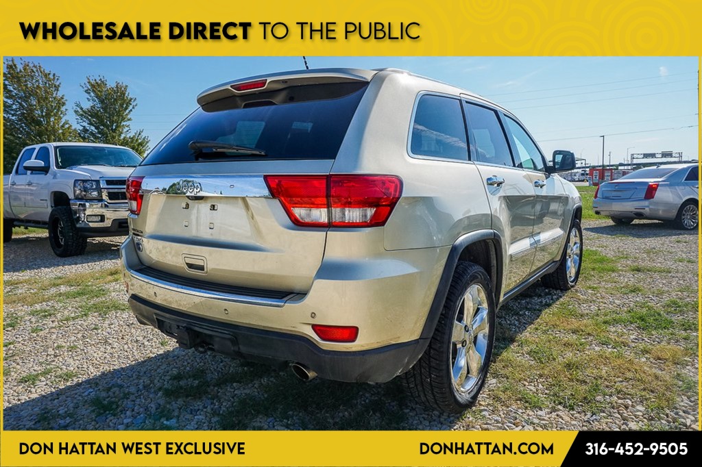 2012 Jeep Grand Cherokee Overland photo 30