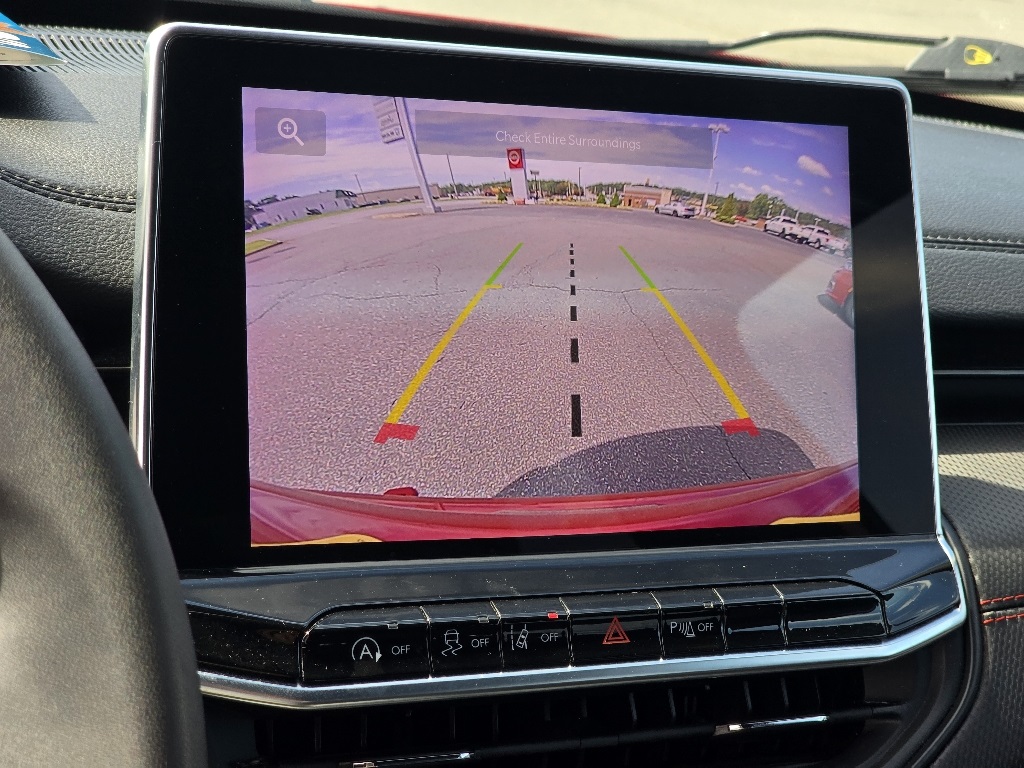 2024 Jeep Compass Trailhawk photo 4