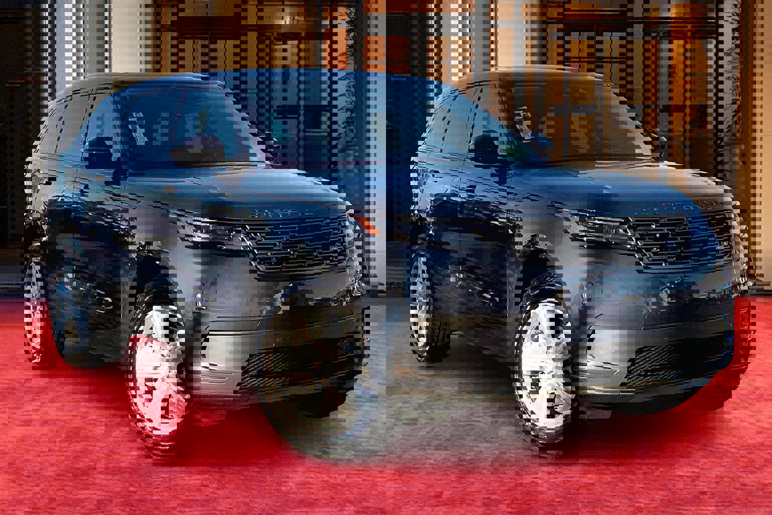 2025 Land Rover Range Rover Velar S photo 2