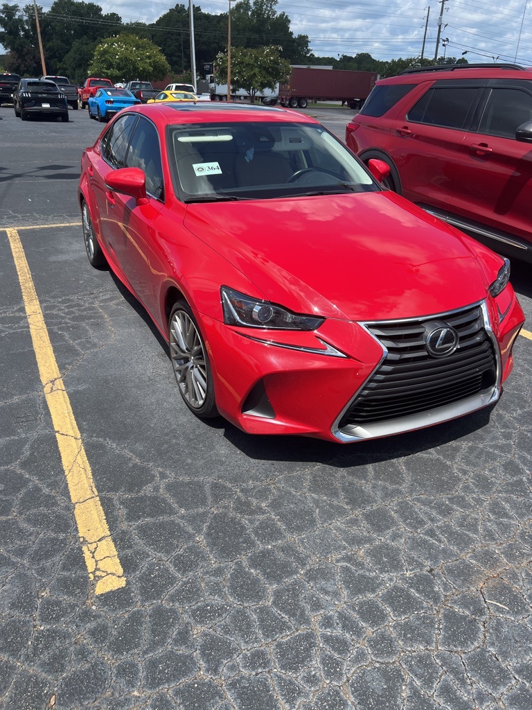 2017 Lexus IS 200t photo 2