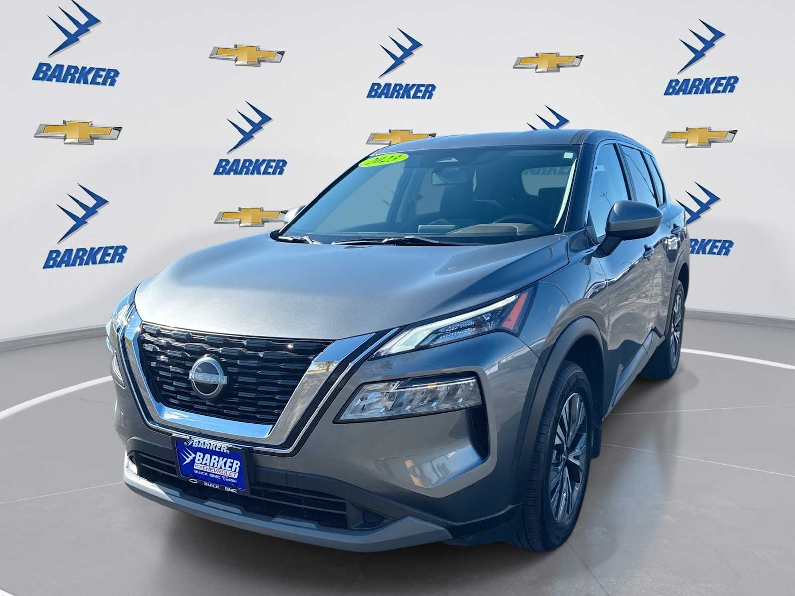 2023 Nissan Rogue SV's photo