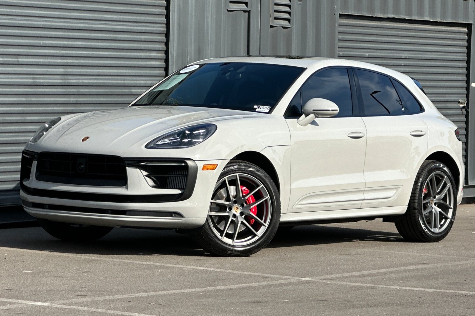 2022 Porsche Macan S