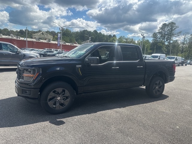 2025 Ford F-150 STX photo 2