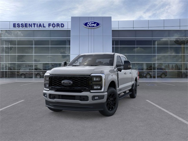 2026 Ford F-250 Lariat photo 2