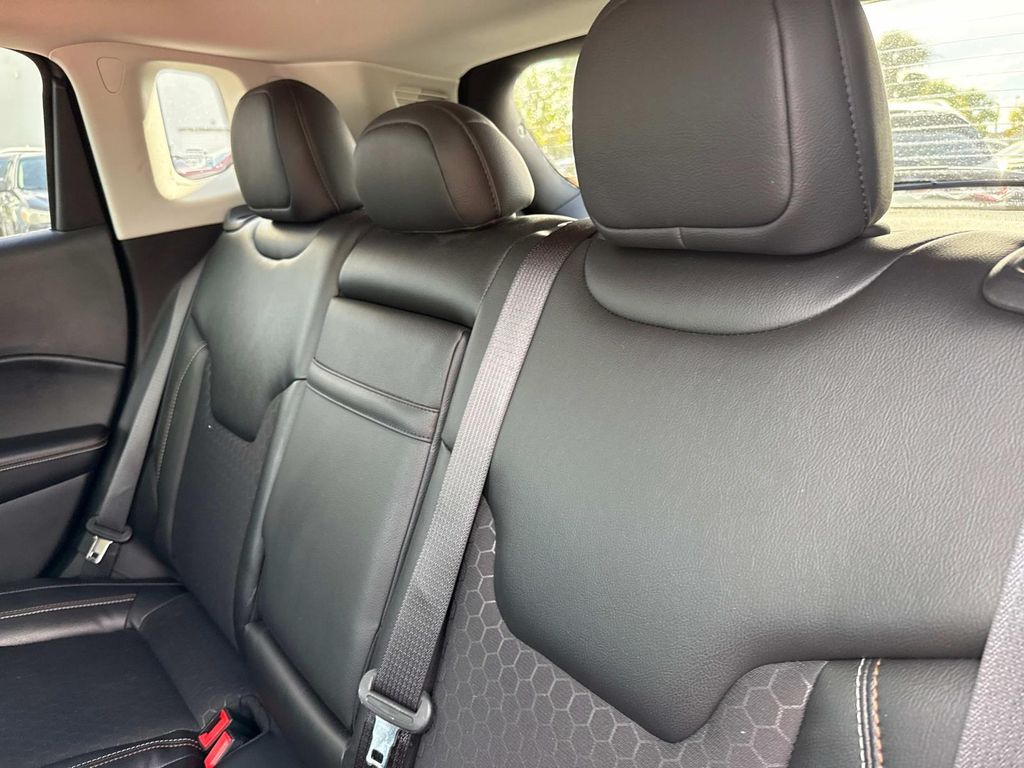 2019 Jeep Compass North Edition Latitude photo 12