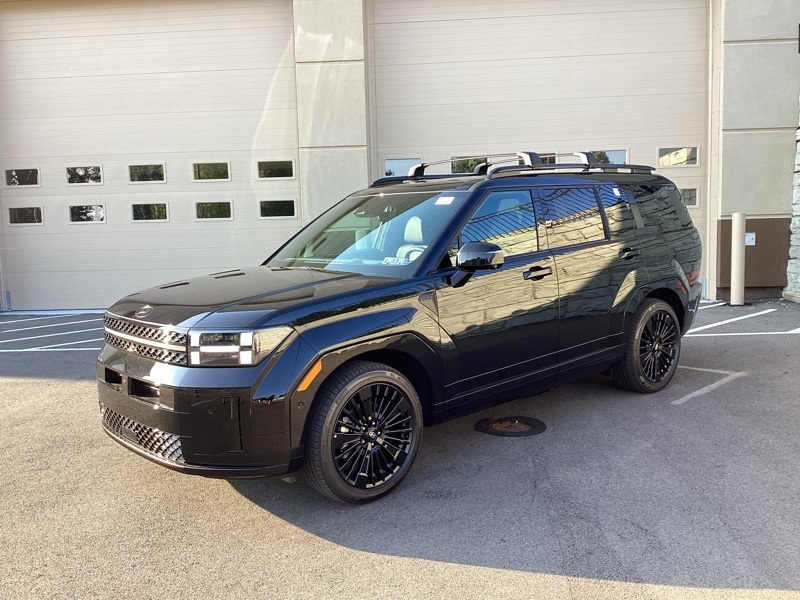 2025 Hyundai Santa Fe Calligraphy photo 2