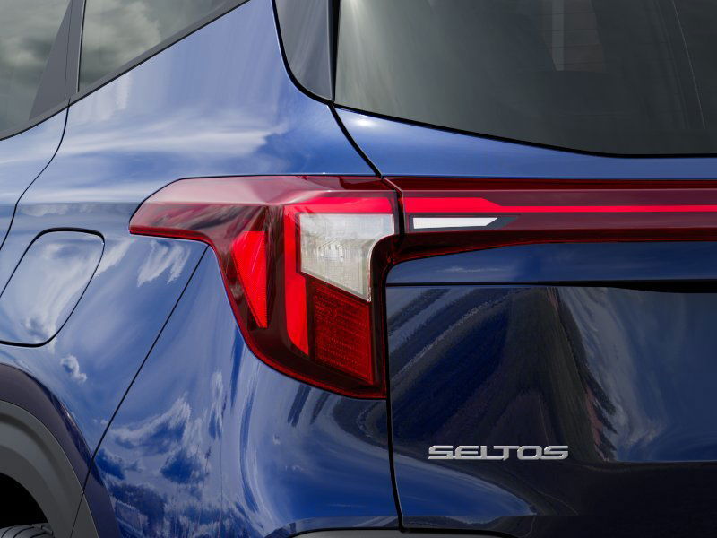 2026 Kia Seltos LX photo 10